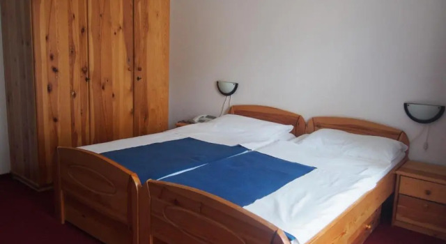 Трёхместный номер Standard с балконом и с красивым видом из окна Hotel Biser