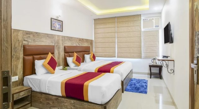 Трёхместный семейный номер Standard c 1 комнатой Gracious by Vishesh Hotels & Home Stay