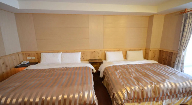 Chingjing Lake View Seasons, Prenota Hotel Hotel a Nantou County con parcheggio, Parcheggio