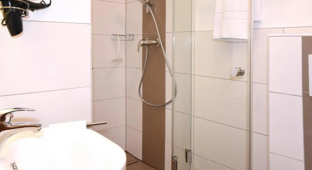Номер Standard Pension Freiheit