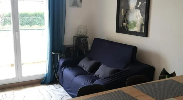 My Sweet Flat Montauban, Varaa Hotelli Hotellit Tarn-et-Garonne uima-altaalla, Uima-allas