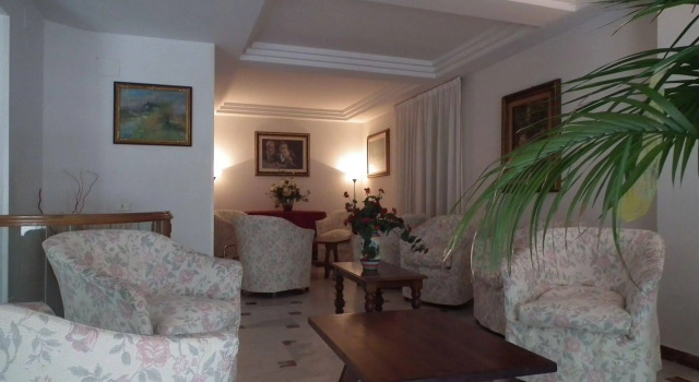 Hotel EUR, Забронировать Отель Отели Монтекатини-Терме 3 звезды, рядом с Montecatini Train Station, 3*