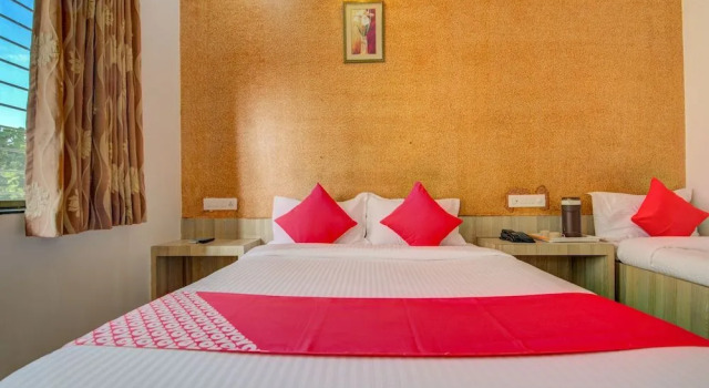 OYO 37347 Hotel Saichha, Забронировать Отель Отели штата Махараштры 3 звезды, 3*