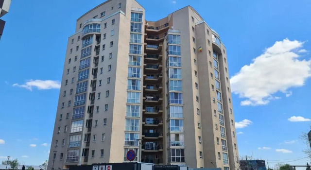 Апартаменты Luxury Mall Apartment 9