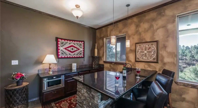 Sky Hawk Lodge - Four Bedroom Cabin, Book Hotel Alto New Mexico