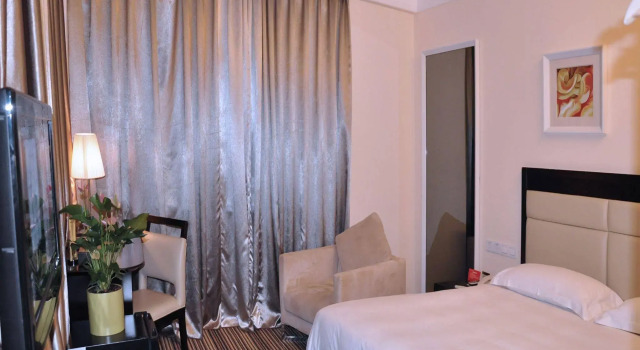 KaiMan Hotel