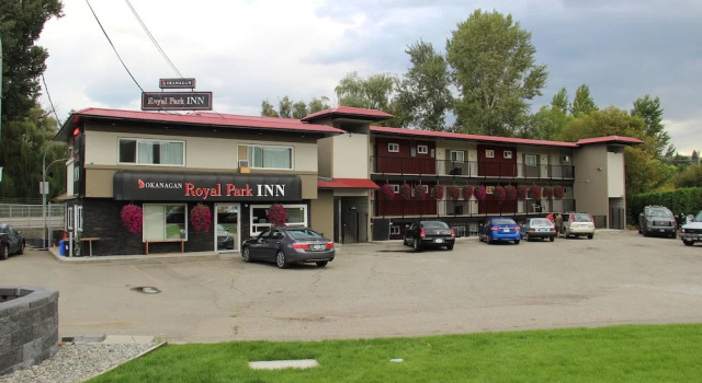 Okanagan Royal Park Inn by Elevate Rooms, Prenota Hotel Vernon Silver Star
