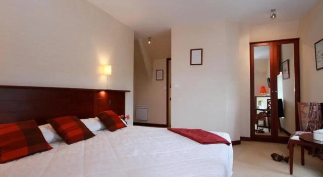 Номер Deluxe Hotel Spa La Malouinière Des Longchamps - Saint-Malo