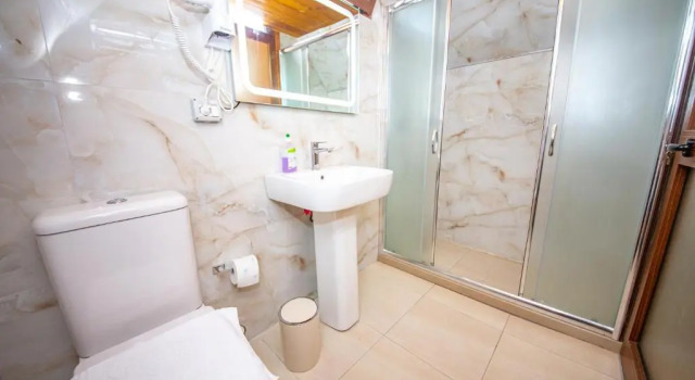 Шале Hotel Legjenda