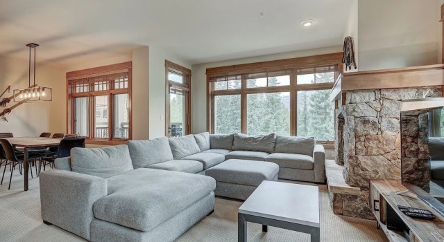 Luxurious 3 Br In River Run Village With Ski-in Out, No Cleaning Fee 3 Bedroom Condo by RedAwning