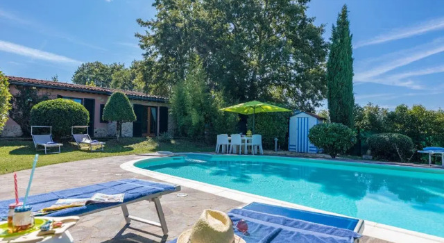 Вилла с 3 комнатами Villa Renata