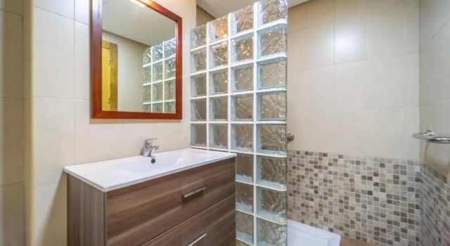 Апартаменты Fabulous Ground Floor Apartment - SE101LT