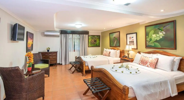 Четырёхместный номер Standard Hotel Casa Roland Golfito Resort