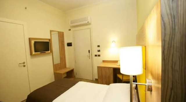 Одноместный номер Standard Giga Hotel