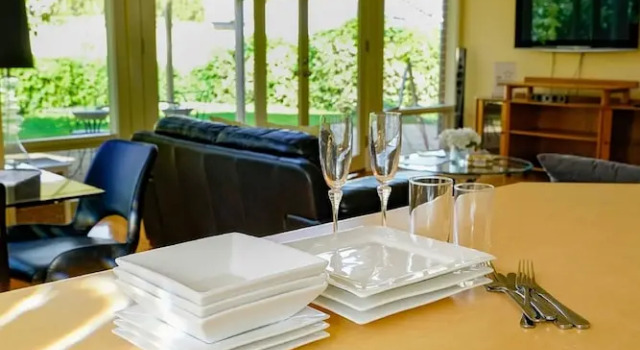 Коттедж Premier Adelaide Style Accommodation-City-Beach
