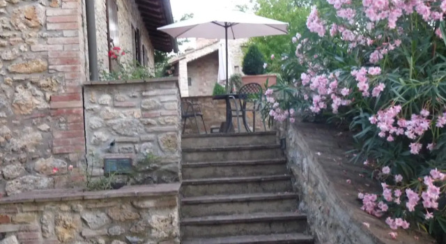 Апартаменты Standard Agriturismo Casanova di Pescille