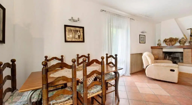 Villa Sonia per 8 persone, Забронировать Вилла Коттеджи Сан-Дзено-ди-Монтанья, Коттедж