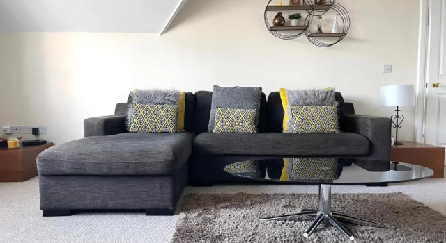 Regal Retreat Modern 2 bed apartment 400m from sea, Varaa Huoneisto Asunnot kohteessa Merseyside, Huoneisto