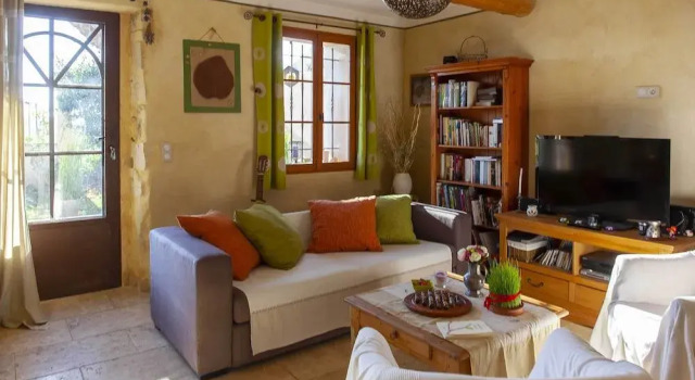 B&B Mas des Rabasses, Rezerwuj Bed and Breakfast Hotele w Vaucluse z basenem, Basen
