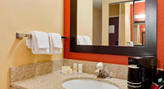Номер Standard Courtyard Chicago Midway Airport