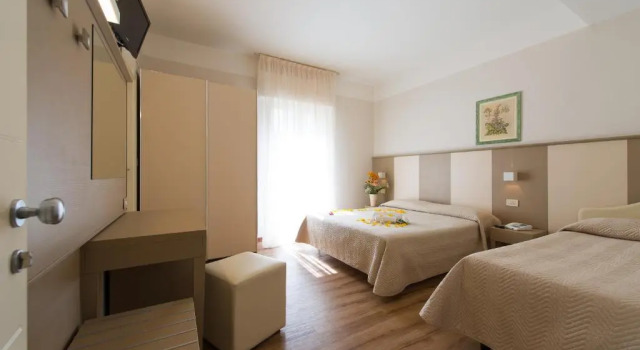 Трёхместный номер Standard Hotel Giulietta