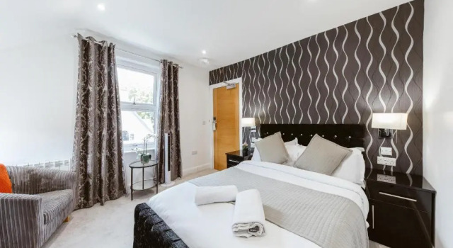 Студия Modern city centre studio apartment