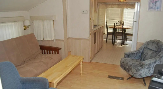 Crescent Bar Camping Resort Cottage 4, Buchen Sie Campingplatz Camping & Glamping in Washington (state), Campingplatz