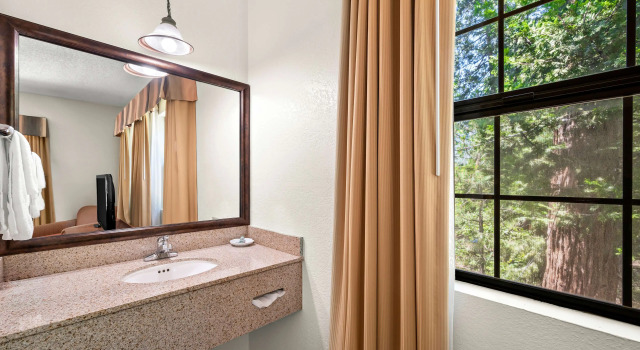 Четырёхместный люкс Best Western Stagecoach Inn