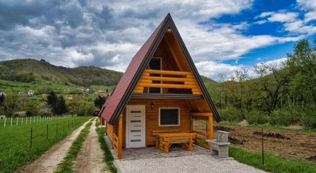 Коттедж c 1 комнатой Pyramid Energy House