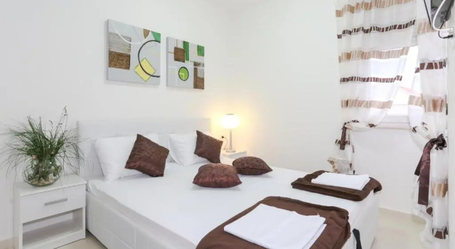 Студия The Tribunj Suites