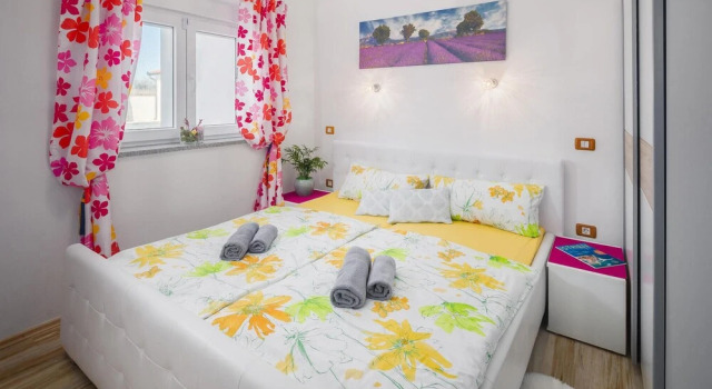 Awesome Home in Valtura With 6 Bedrooms, Wifi and Outdoor Swimming Pool, Rezervovat Hotel Hotely v Pula Region s parkováním, Parkování