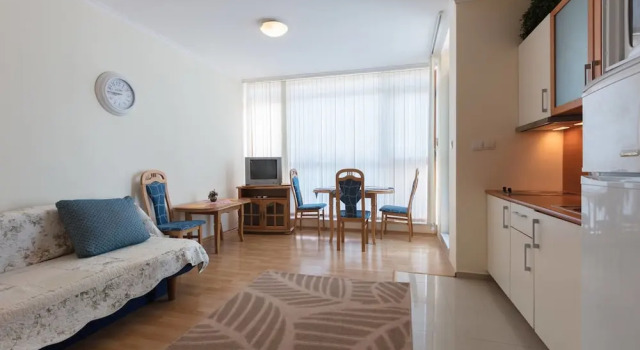 Family Studio with Balcony Cocoa Beach, Забронировать Отель Отели Солнечного берега с бассейном, рядом с Танцевальный клуб Mania, Бассейн