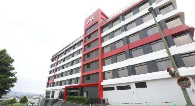 T11T12 Hotel