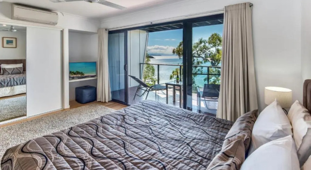 Sea View Shorelines Hamilton Island