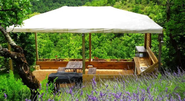Domaine des Mathieux, Book Hotel Hoteller i Cahors med parkering, Parkering