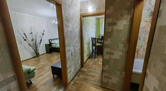 Apartments on Metallurgov street 16, Rezervasyon Daire Zarinsk Altay Krayı