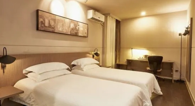 Семейный номер Standard Jin Jiang Inn ShangHai HongQiao Station