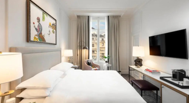 Двухместный номер Deluxe с красивым видом из окна Hôtel du Louvre, in The Unbound Collection by Hyatt