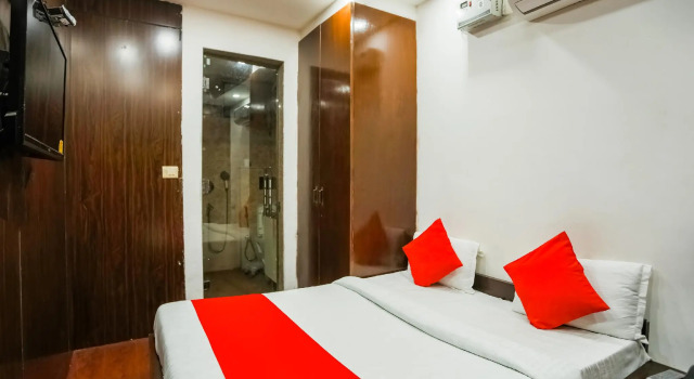 OYO Flagship 71090 Loyd Home, Забронировать Отель Нью-Дели Национальный столичный округ Дели, рядом с Храм лотоса