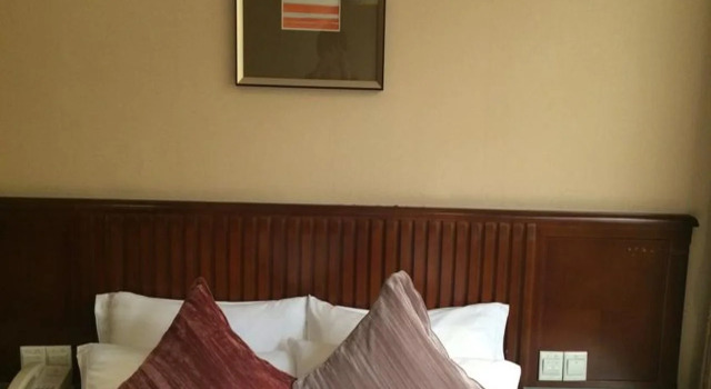Lee Garden Inn, Rezerwuj Hotel Hotele w Shenzhen z parkingiem, Parking