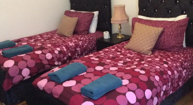 96 Rochester Street, Book Hotel Rochester Kent