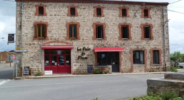 B&B Chez Camille Auberge Maison d'Hôtes, Prenota Ostello Hotel a Alvernia con parcheggio, Parcheggio