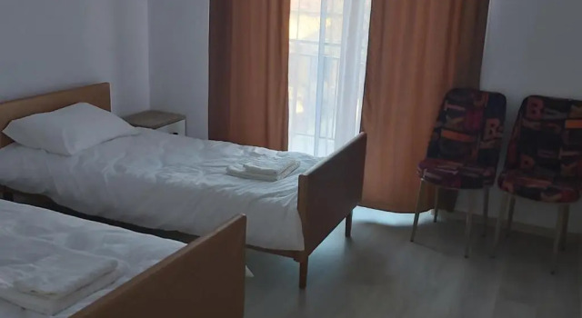 Studio Elisa, Rezerwuj Apartament Caransebes 