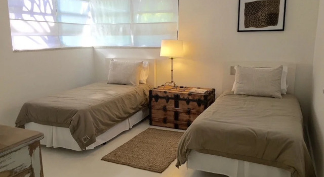 Miami Beach Villa, Varaa Villa Hotellit Miami Beach uima-altaalla, Uima-allas