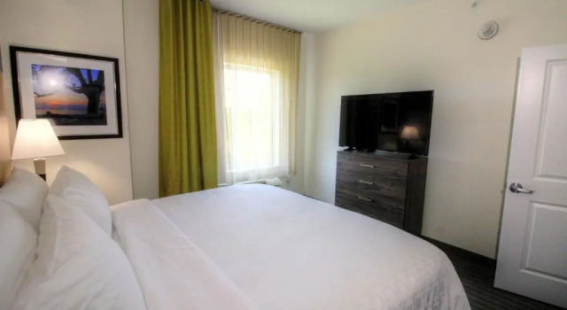 Люкс Candlewood Suites - Memphis East by IHG