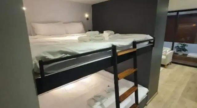 Семейный номер Deluxe с балконом The Nhorm Hotel Ratchada