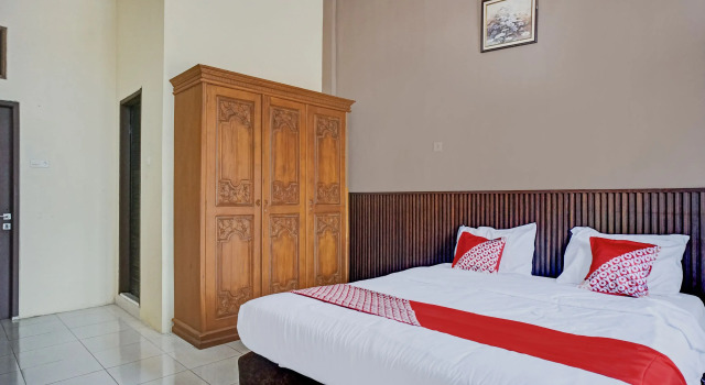 Номер Standard Hotel O Kuta Alam Near Masjid Oman Al-Makmur Formerly Daka Hotel