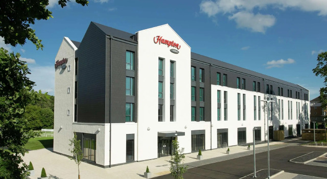 Семейный номер Standard Hampton By Hilton Hamilton Park