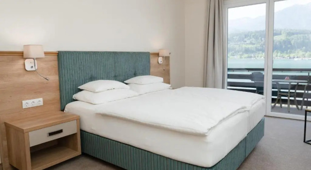 Двухместный номер Superior с балконом Inselhotel Faakersee