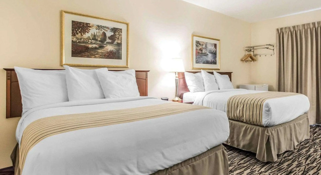 Econo Lodge, Buchen Sie Hotel New Liskeard Ontario